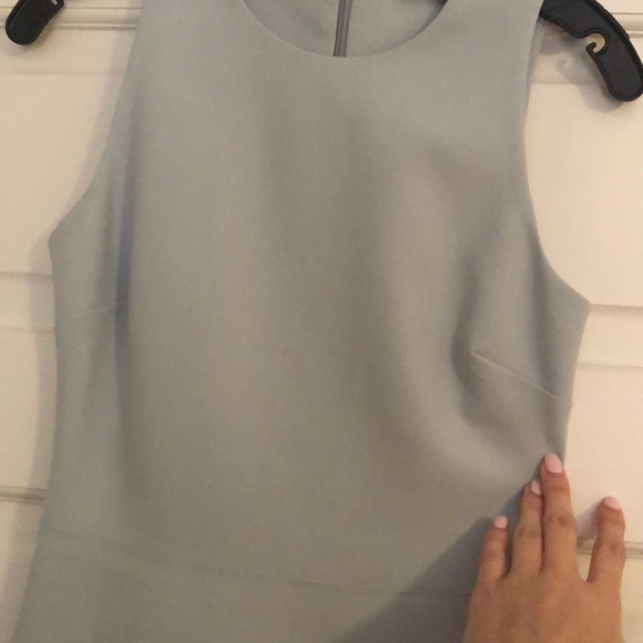 Elizabeth and James Dress - Picture 4 of 6